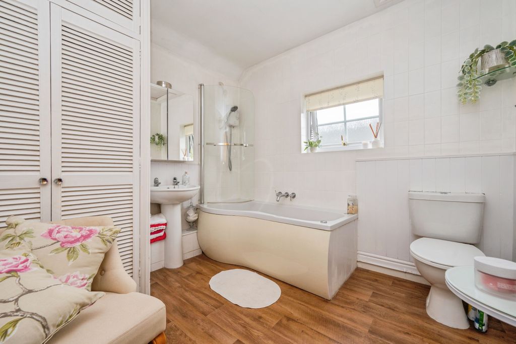 Additional image 20 of 3 bed semi-detached house for saleHigh Street, Ashbourne DE6