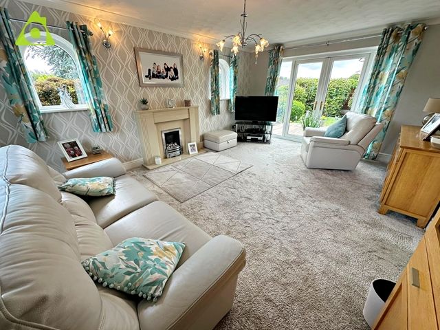 Property photo 2 of 21