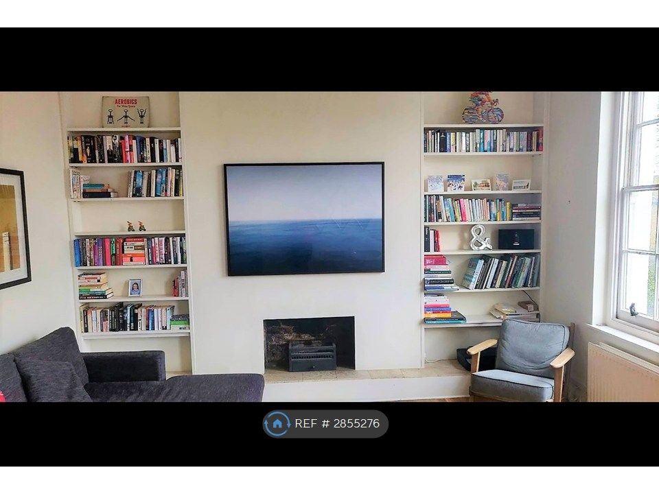 Property photo 3 of 11