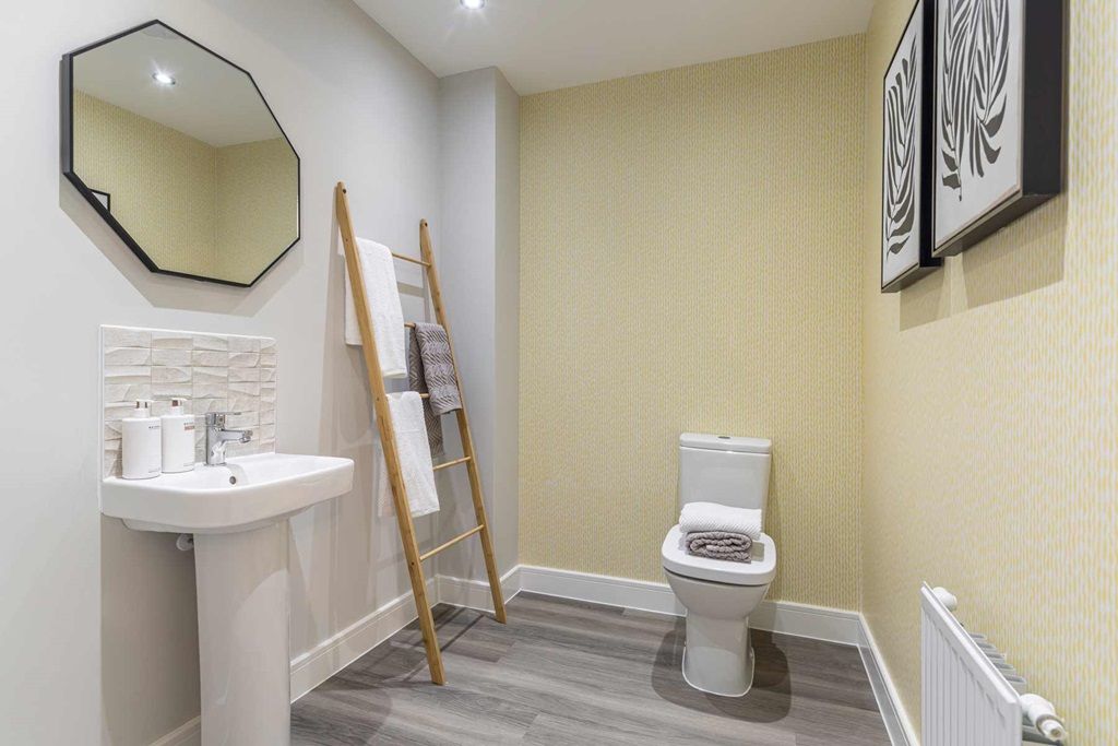 Property photo 3 of 9 Useful Downstairs Cloakroom