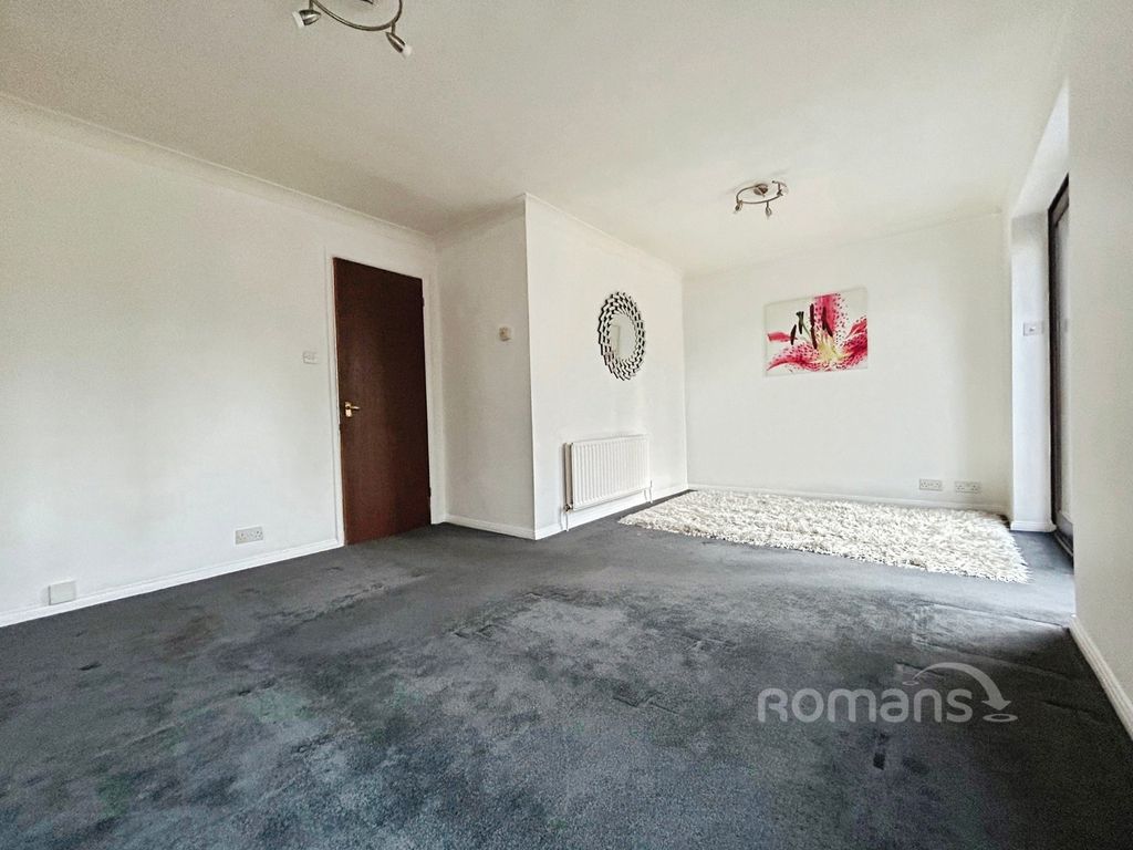 Property photo 2 of 20 Pbox-Img.Jpeg