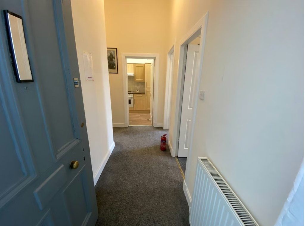 Property photo 2 of 8 Photo 2