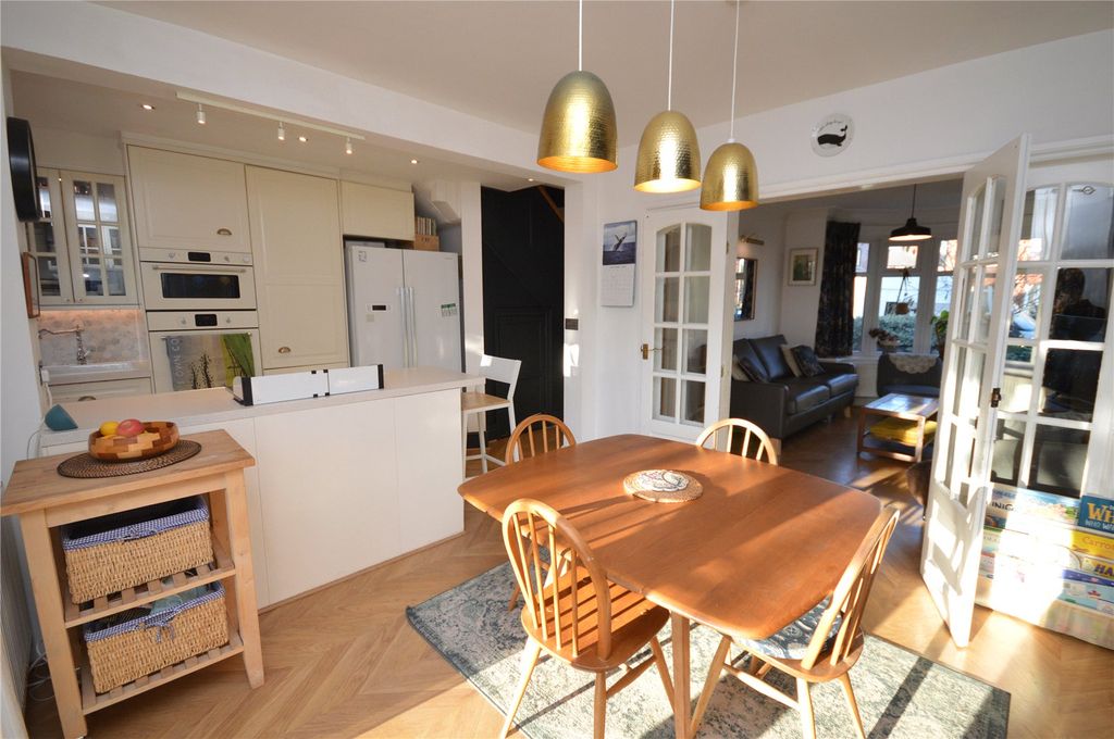 Property photo 2 of 15 Picture 2