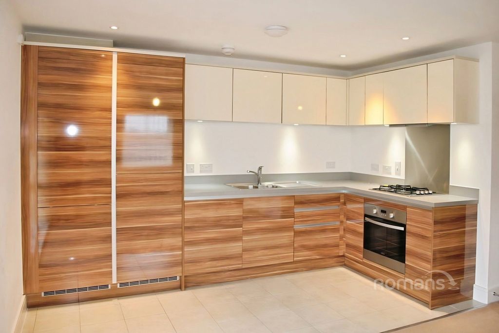 Property photo 2 of 6 Pbox-Img.Jpg