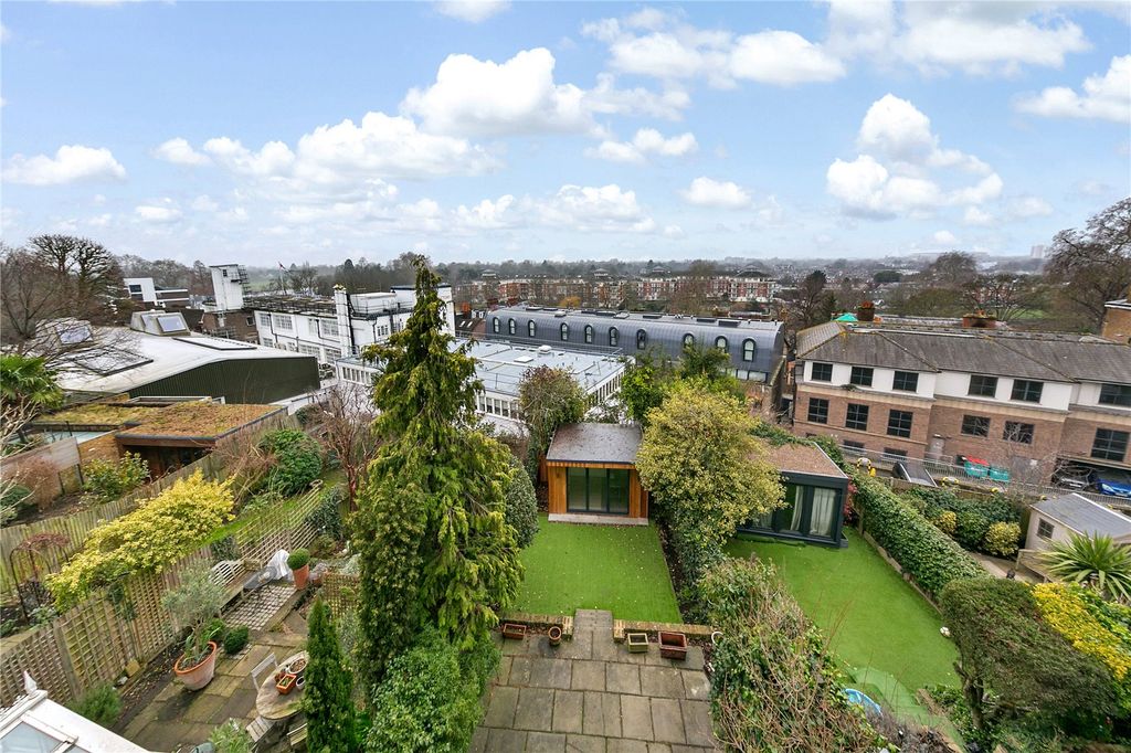 Property photo 2 of 11 Picture No. 10