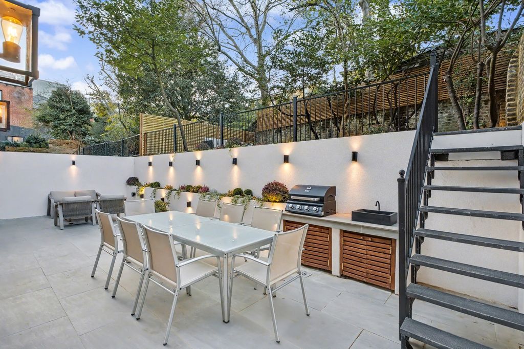 Property photo 1 of 15 Picture No. 32