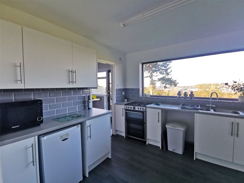 Additional image 9 of 4 bed bungalow for saleHall Drive, Canwick, Lincoln, Lincolnshire LN4