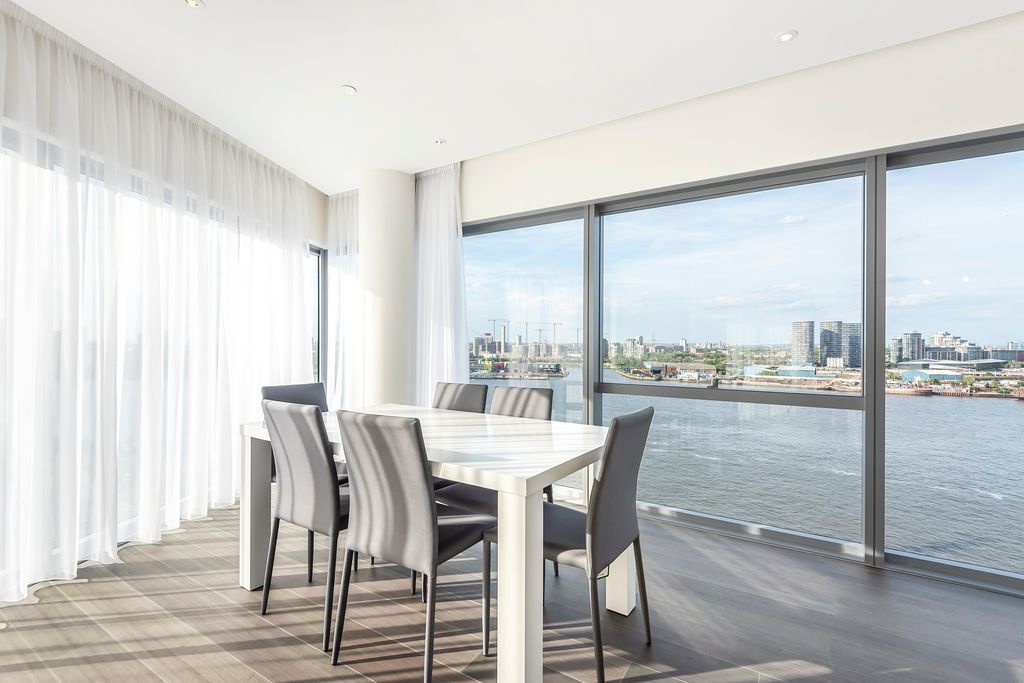 Property photo 3 of 17 Dining Area.Jpg