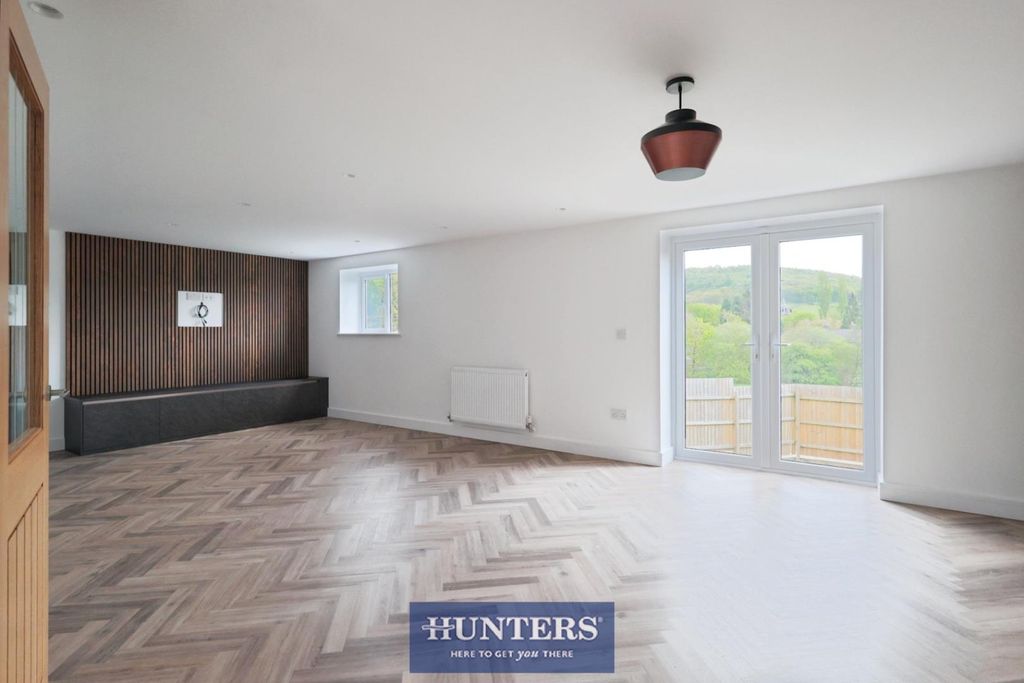 Additional image 16 of 4 bed detached house for saleBute Street, Glossop SK13
