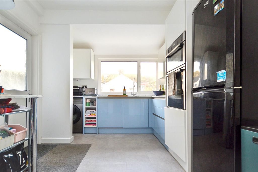 Property photo 2 of 10 Dsc_0092.Jpg