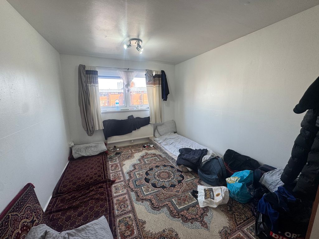 Property photo 3 of 9 Img_7762