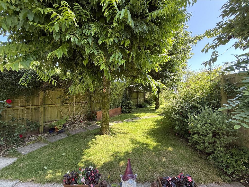 Property photo 2 of 15 Picture No. 02