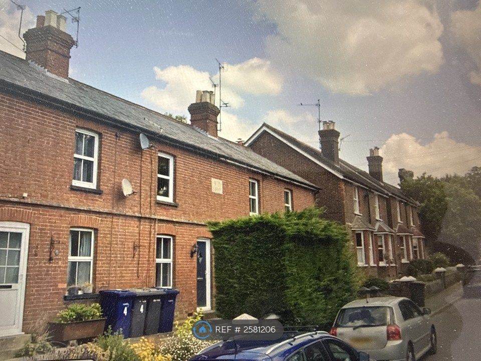 Property photo 2 of 9