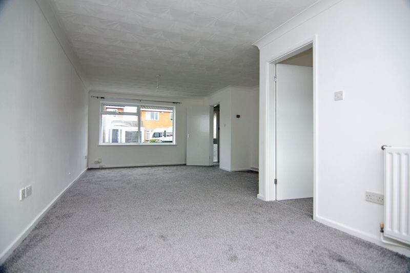 Property photo 3 of 16 Photo 11