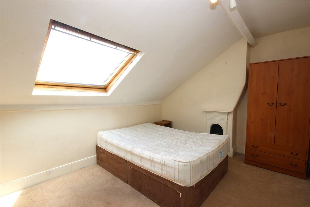 Additional image 13 of 8 bed terraced house to rentGloucester Road, Horfield, Bristol BS7