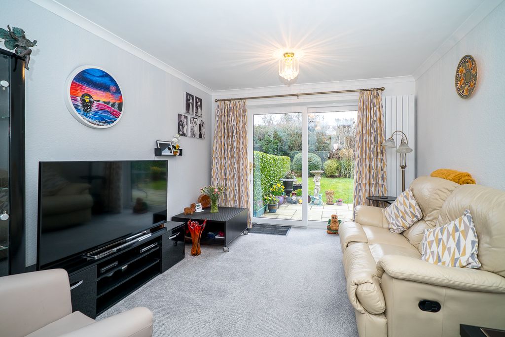 Property photo 3 of 13