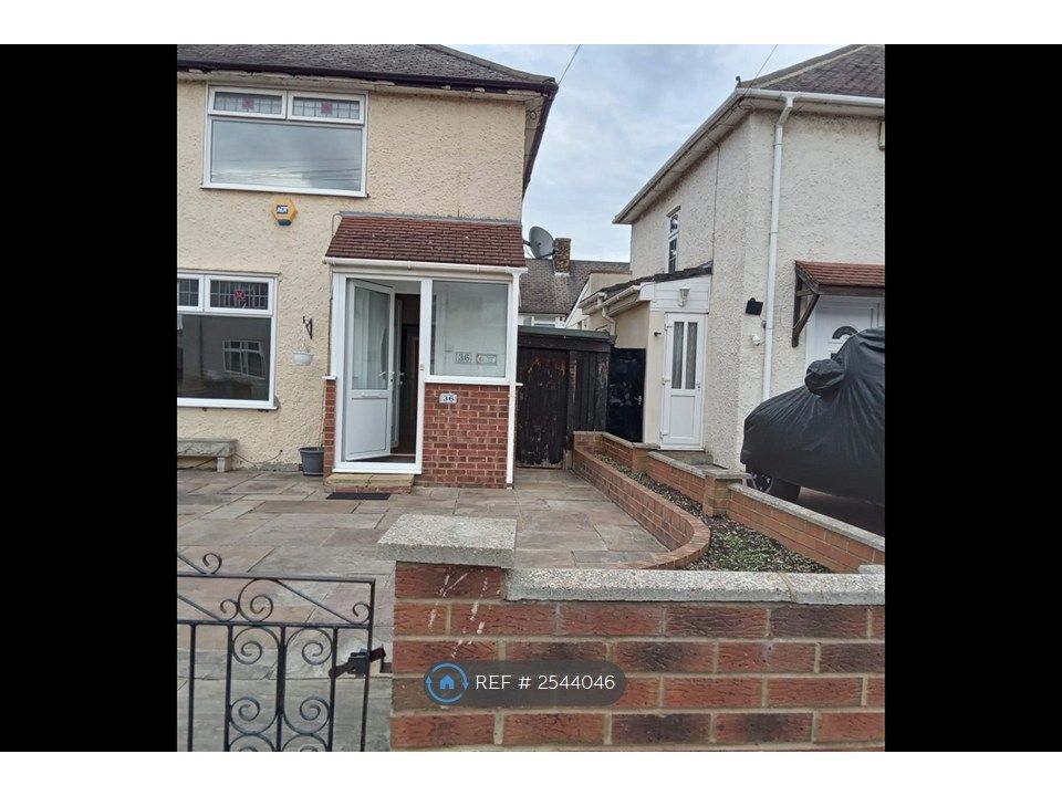 Property photo 3 of 32