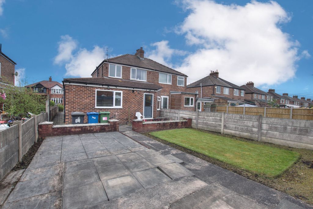 Property photo 3 of 23 3