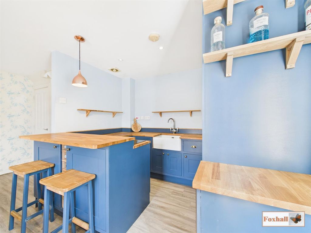 Property photo 3 of 15 Living / Dining / Kitchen Space