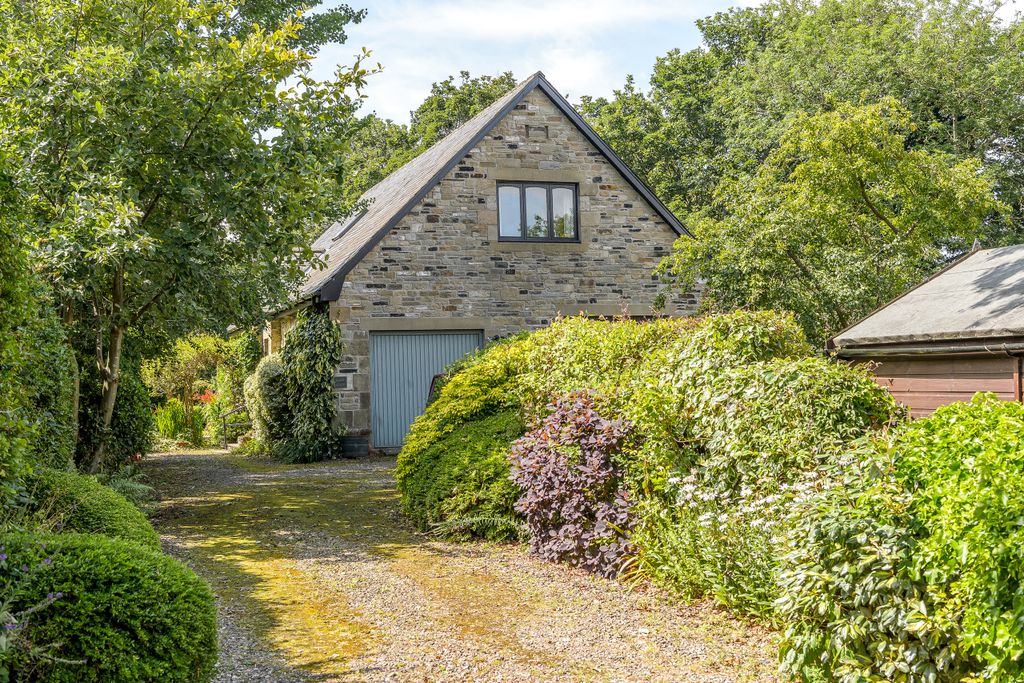 Property photo 1 of 45 External-14