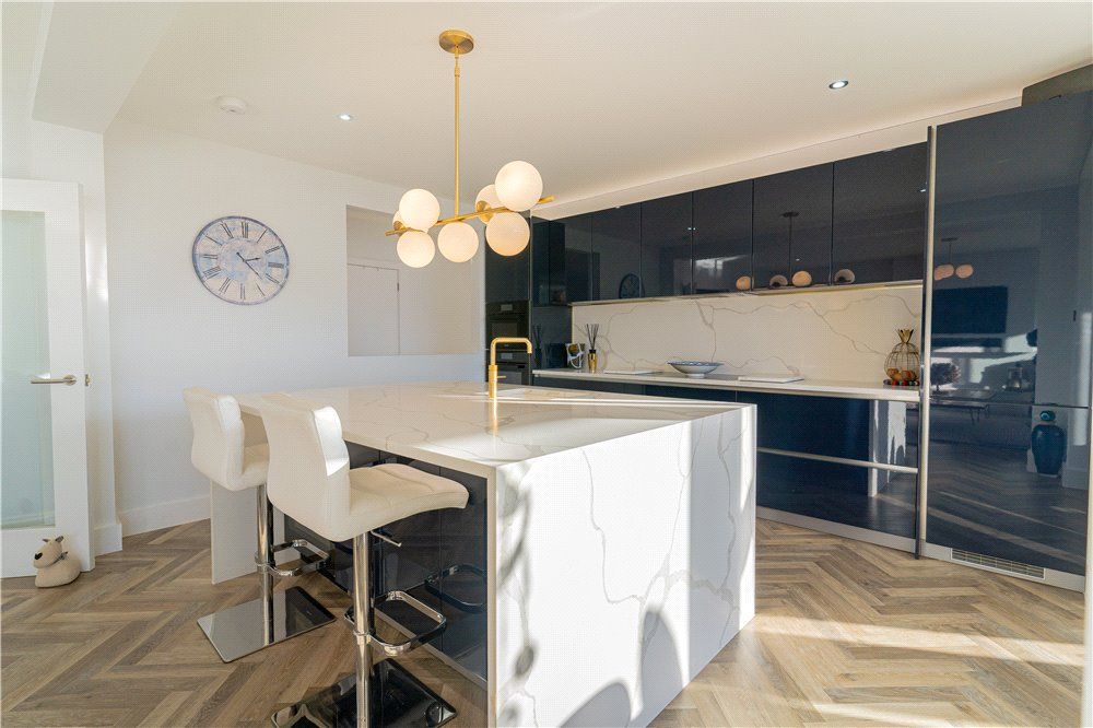 Additional image 6 of 4 bed flat for sale14 Chaddesley Glen, Canford Cliffs, Poole BH13