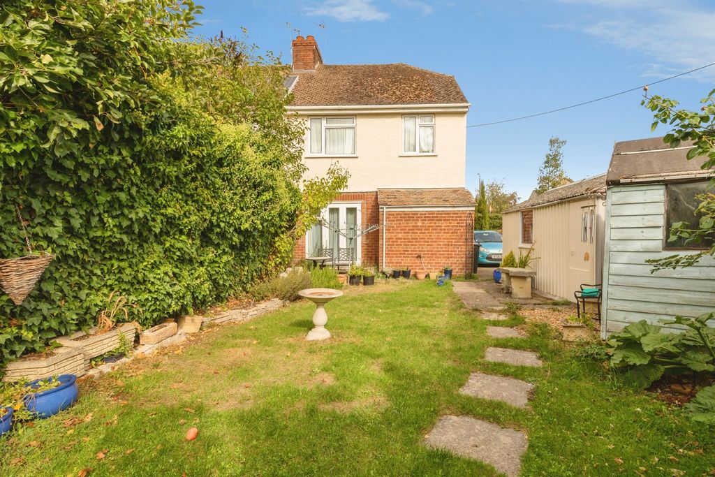 Property photo 3 of 18