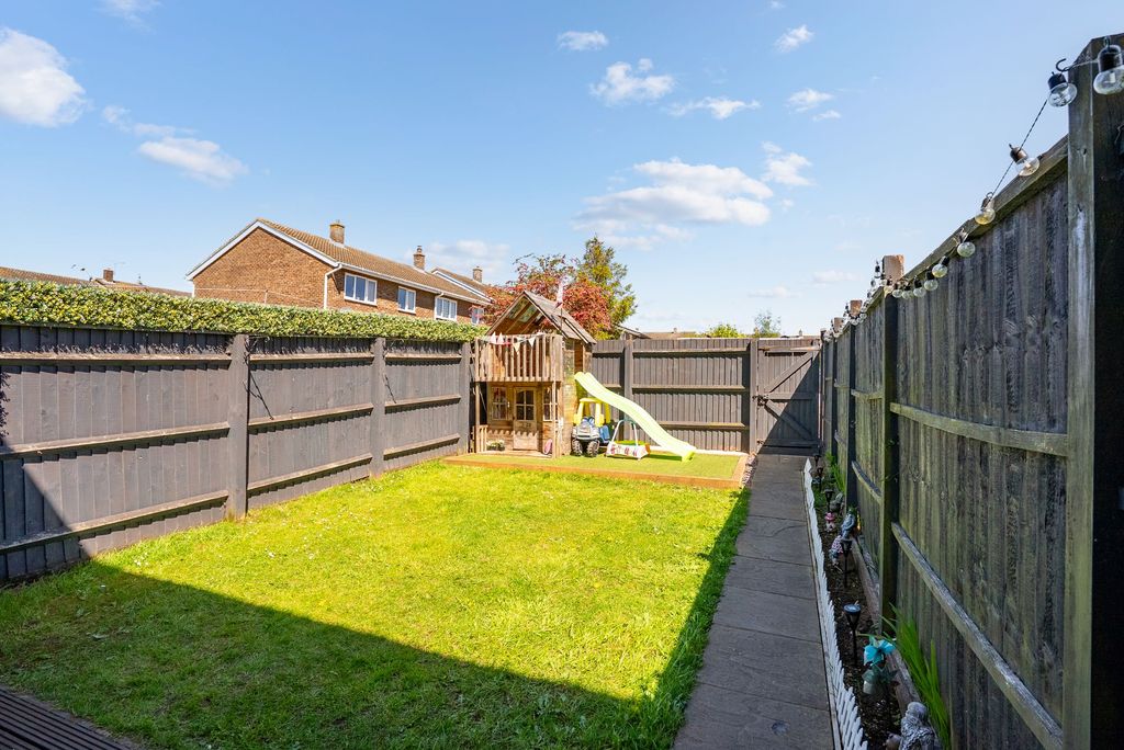 Property photo 3 of 19