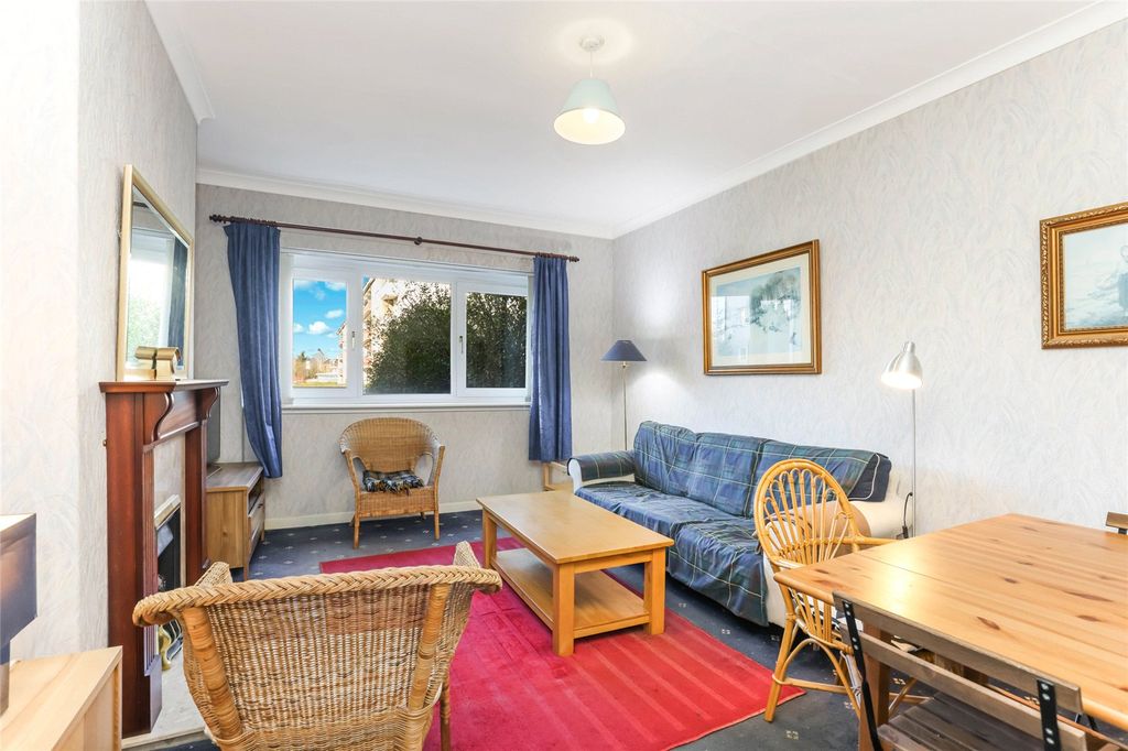 Property photo 2 of 21 Picture No. 08