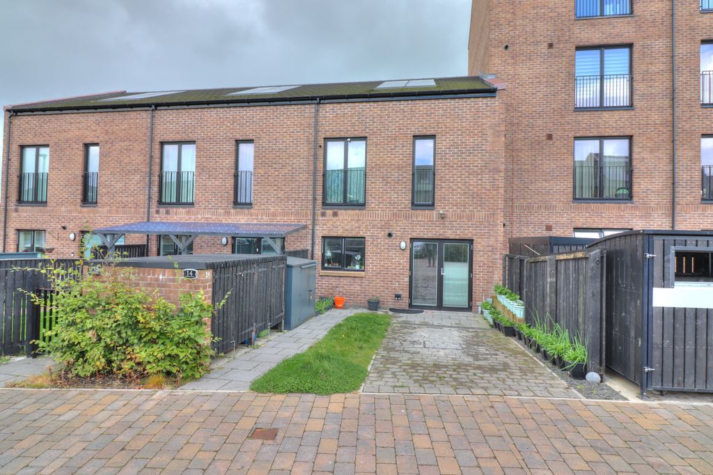 Property photo 2 of 19 Img_4552_3_4