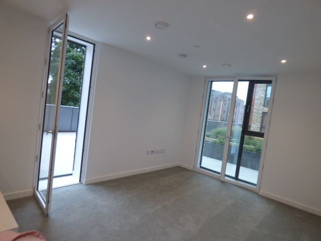 Property photo 3 of 38