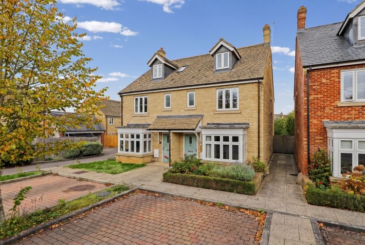 Property photo 1 of 18 340909