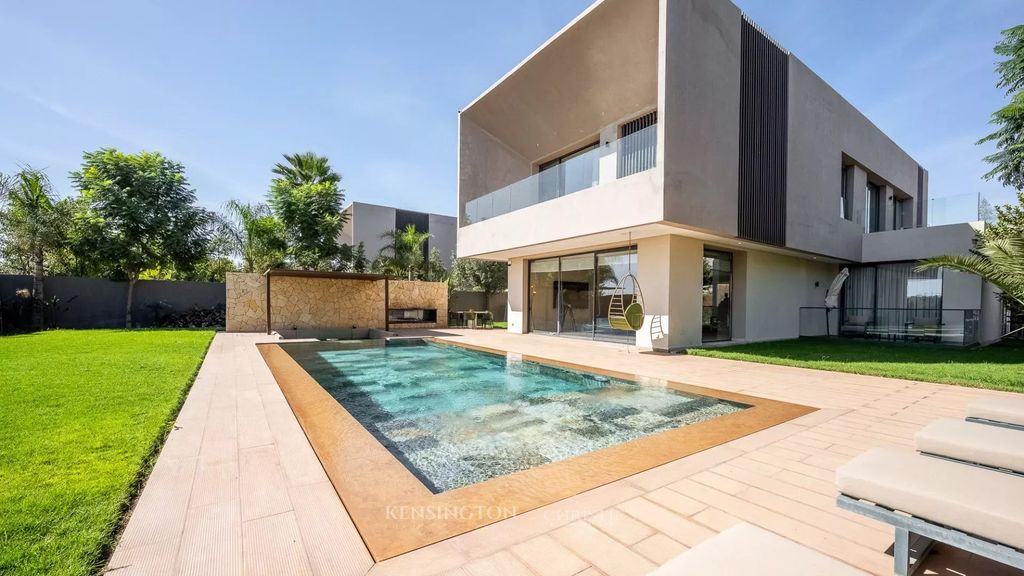 Property photo 1 of 29