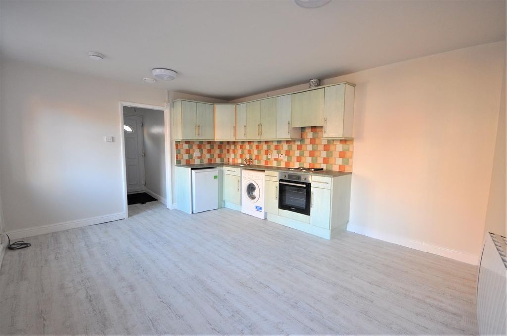 Property photo 2 of 5 Dsc_0004.Jpg