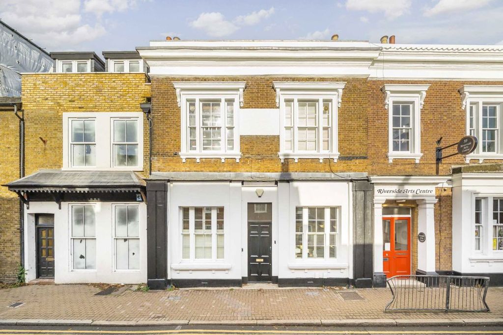 Property photo 1 of 7