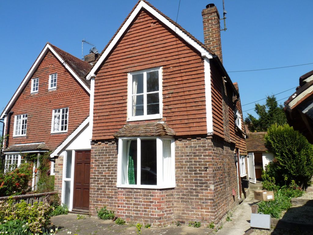 Property photo 1 of 11