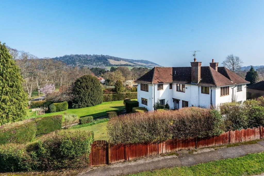 Property photo 1 of 29 Foxwarren-21.Jpg