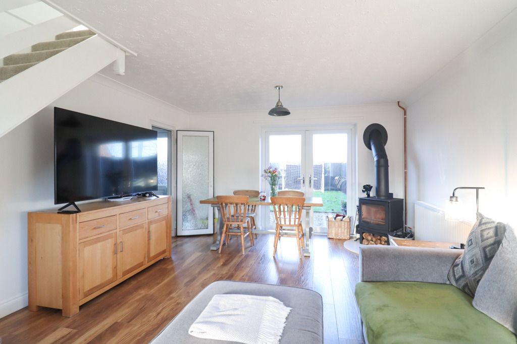 Property photo 2 of 18 4813053