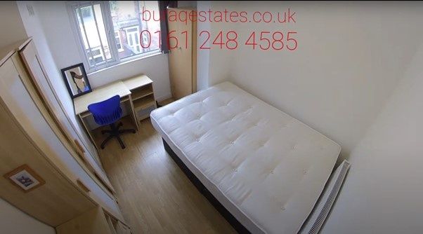 Property photo 3 of 8 Bright, Simply Furnished Double Bedroom With A Com...