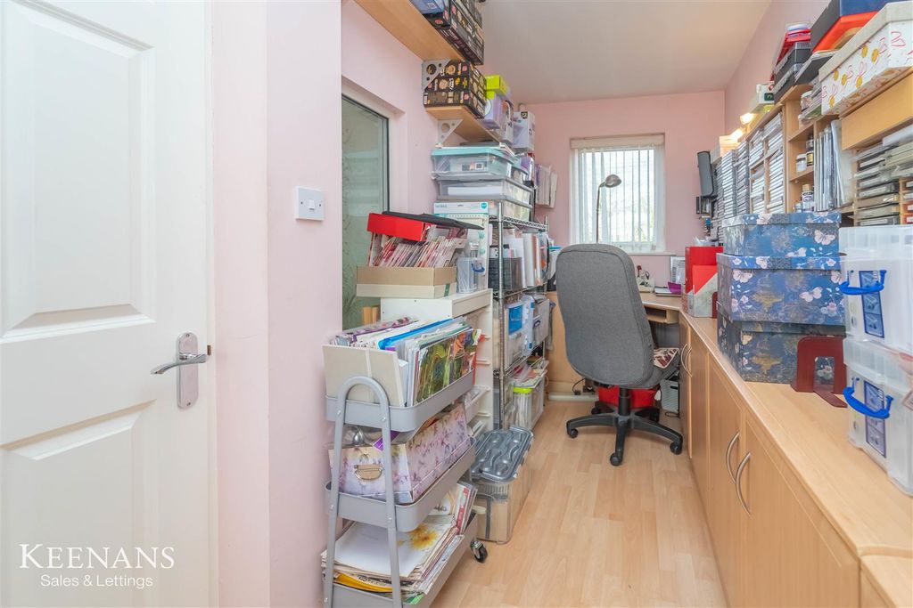 Property photo 3 of 42 11.Jpg