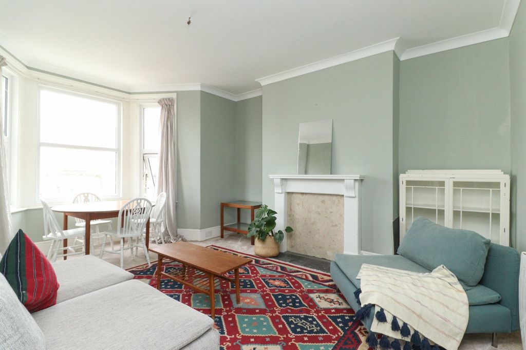 Property photo 2 of 10 Picture 2