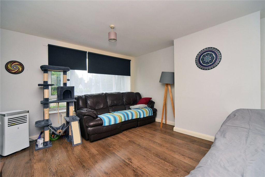 Property photo 2 of 10 Picture No. 09