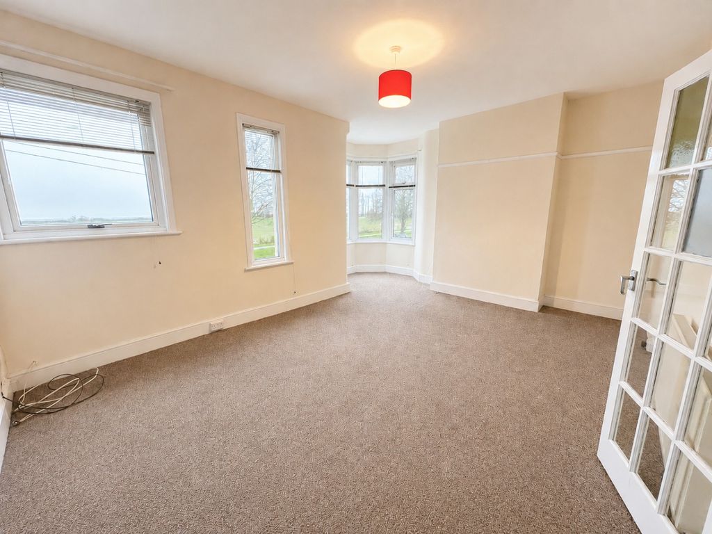 Property photo 2 of 9 2852151