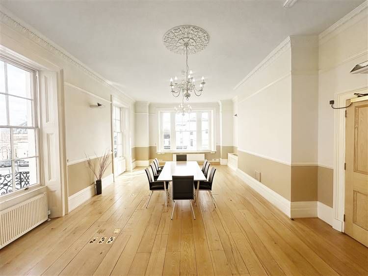 Property photo 2 of 3