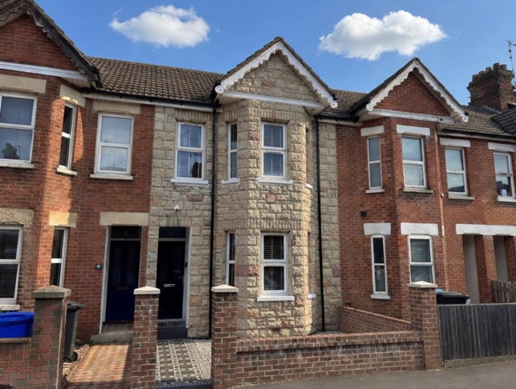 Property photo 2 of 12