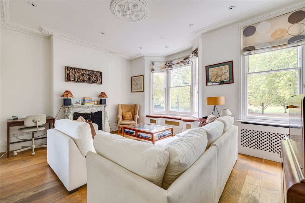 Property photo 3 of 9 Picture No. 10