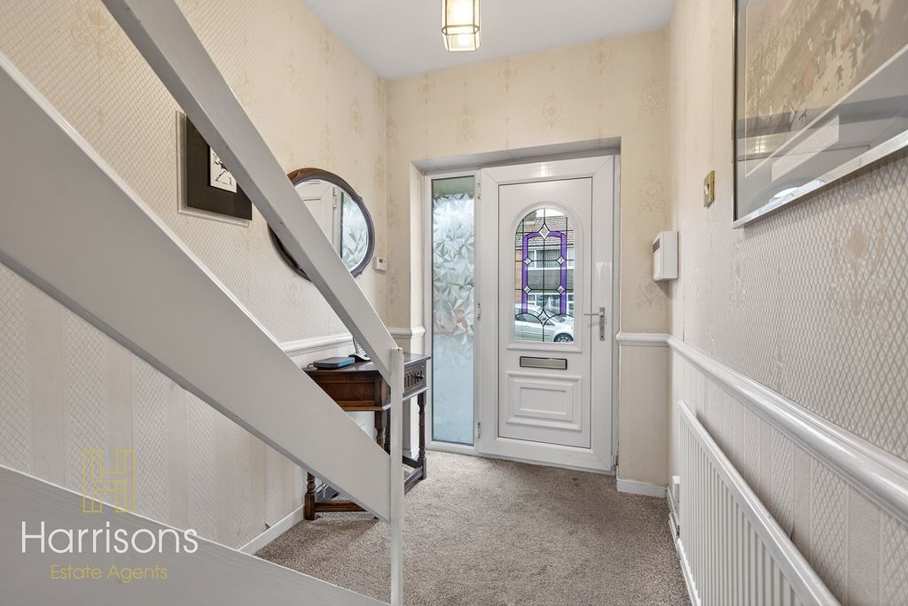 Property photo 2 of 27 4791713