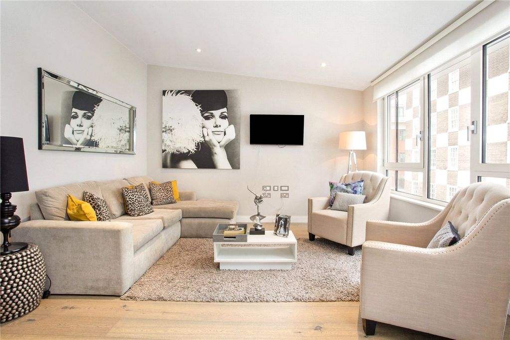 Property photo 2 of 12 Reception Room