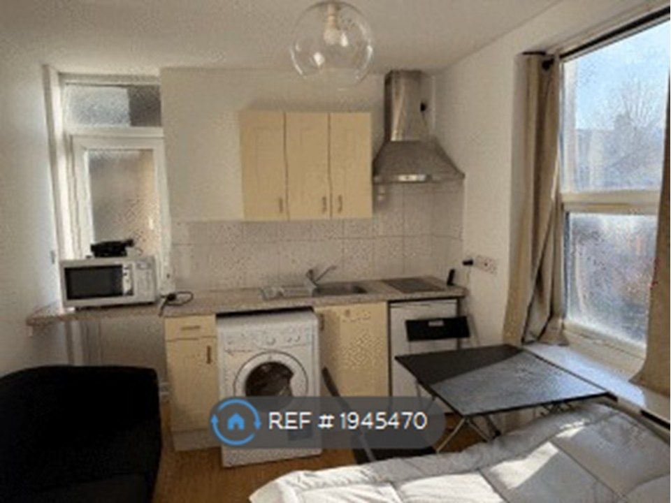 Property photo 2 of 5