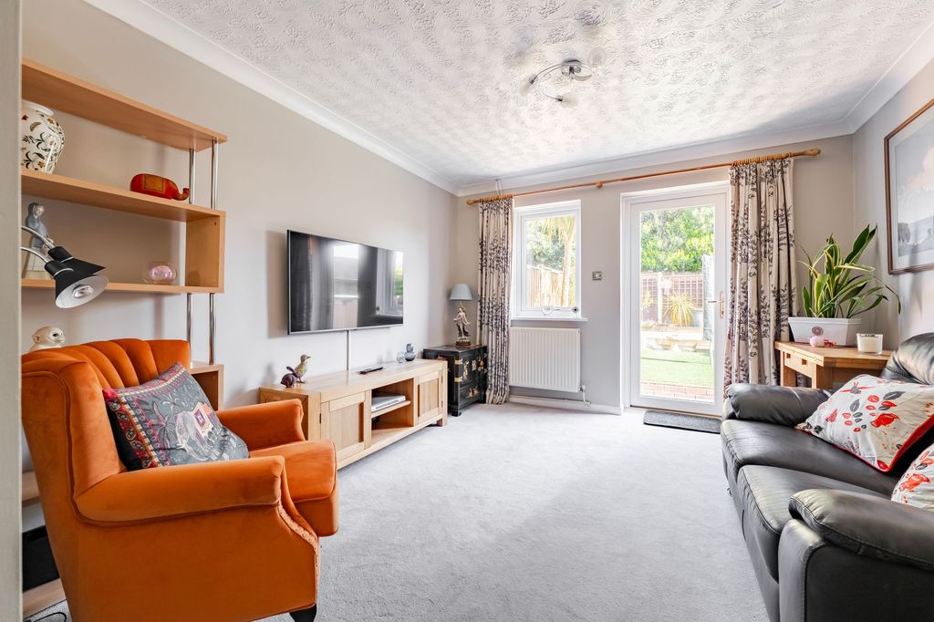 Property photo 3 of 16