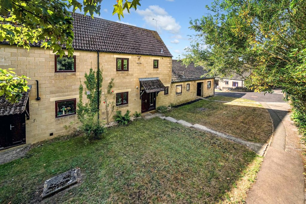 Property photo 1 of 11 Lrg_1339736-1-689Da2851E3Ca-Arw-1